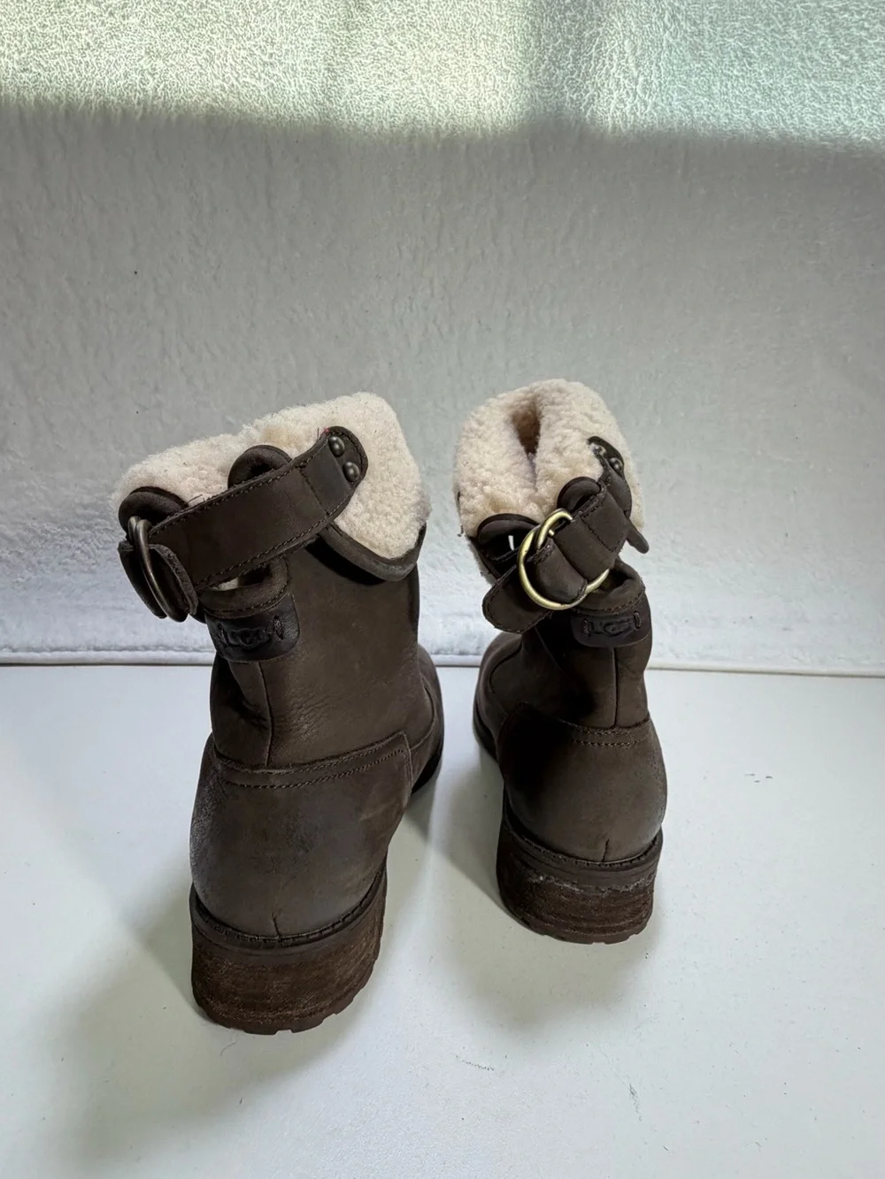 UGG Aldon Leather Wool Cuff Boots Stout Brown Women’s Size 8 winter boots